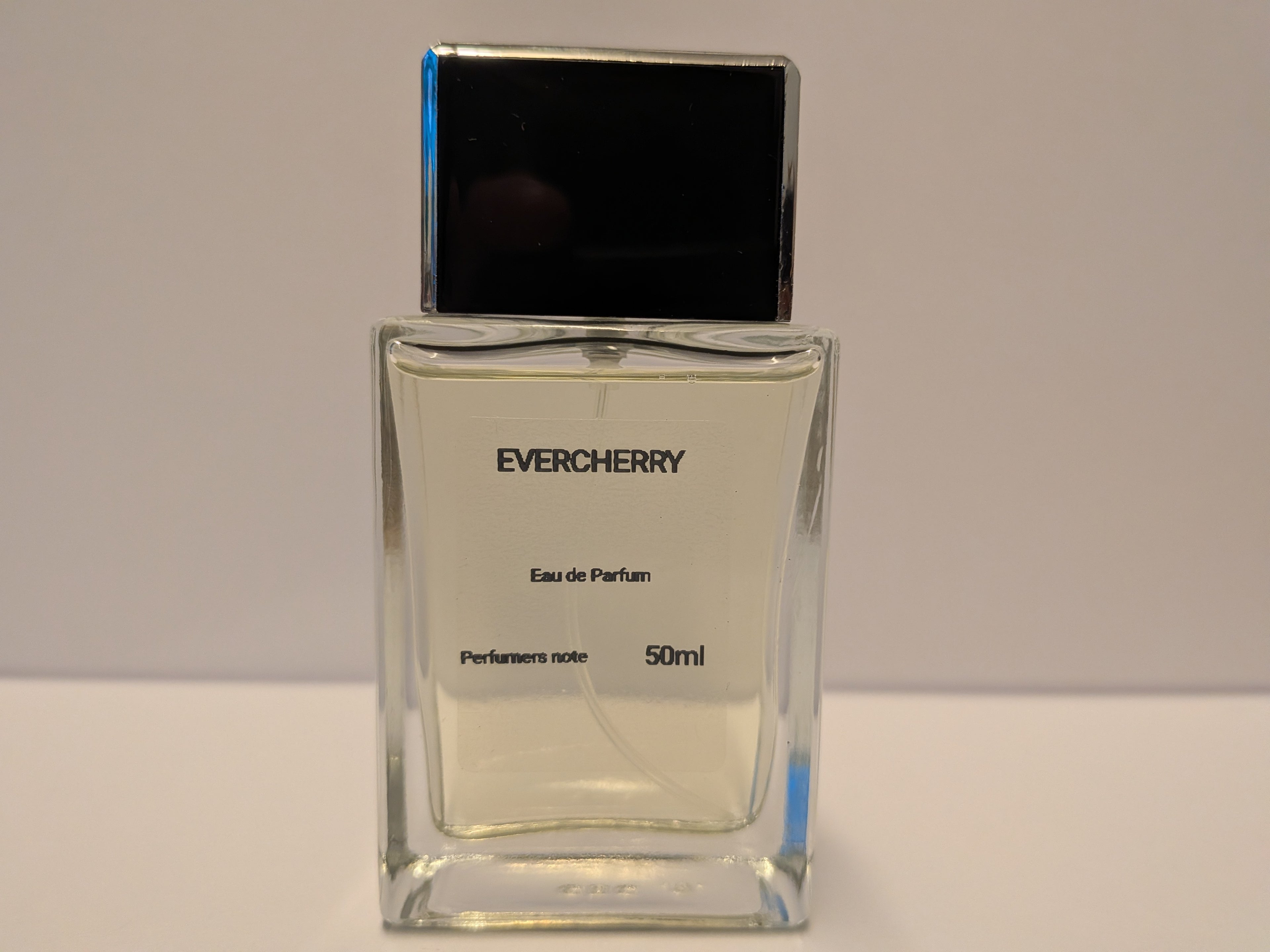 Evercherry Unisex Eau de Parfum – Black Cherry, Almond & Dark Chocolate – 30ml / 50ml | Perfumers Note